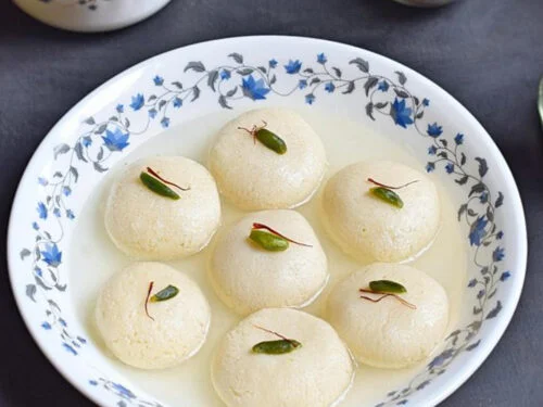 Rasgulla – The Spongy White Delight from East India